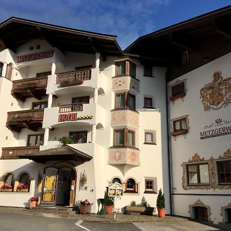 Hotel Metzgerwirt Кирхберг ин Тирол Екстериор снимка