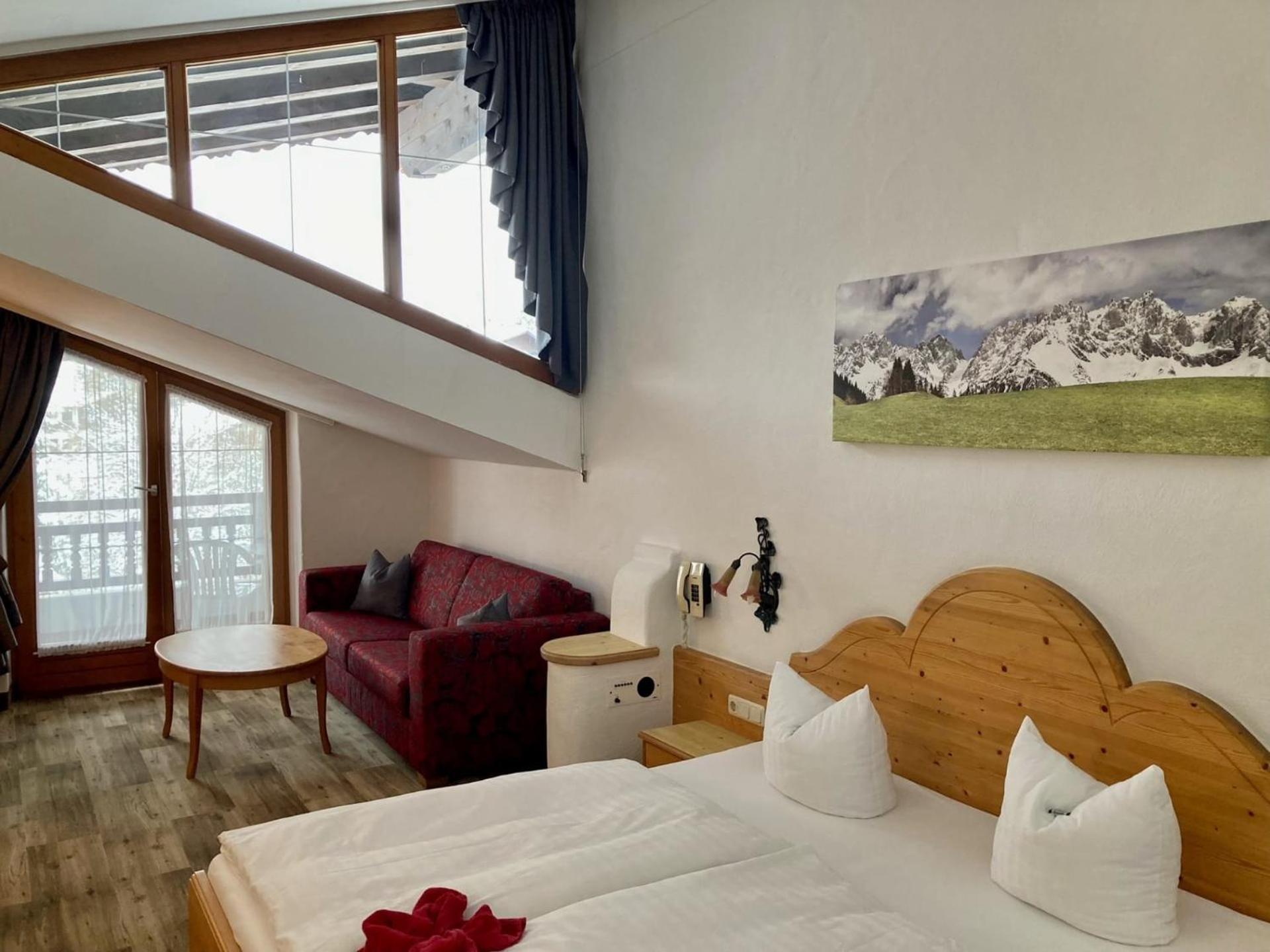 Hotel Metzgerwirt Кирхберг ин Тирол Екстериор снимка
