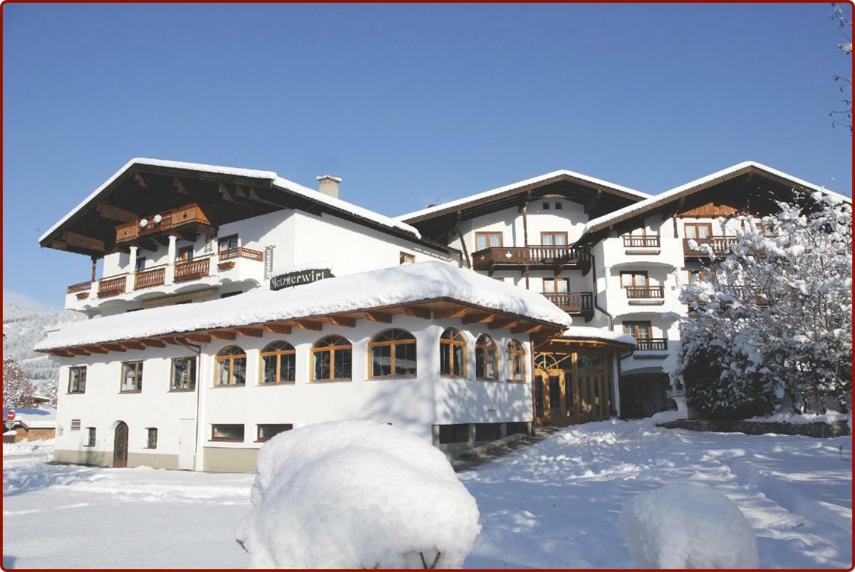 Hotel Metzgerwirt Кирхберг ин Тирол Екстериор снимка